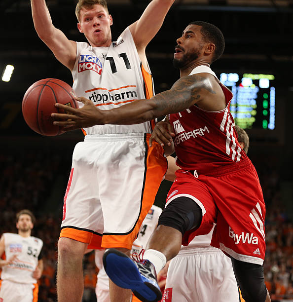 几乎封死了 几乎封死了